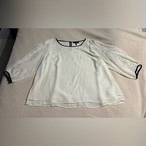 Jessica Simpson Plus Size Ivory Blouse